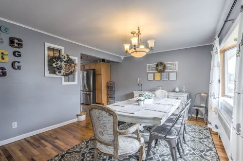 1012 Erie Ave, North Lindenhurst NY  11757-2117 exterior