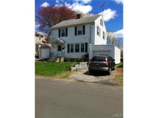 26 Cottage Pl, Stratford, CT 06614-5105