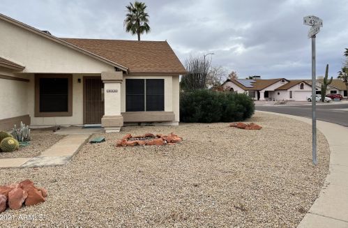 4341 Escuda Dr, Glendale, AZ 85308-7349