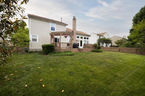 1390 Wild Horse Dr, Darbydale OH  43123-8540 exterior