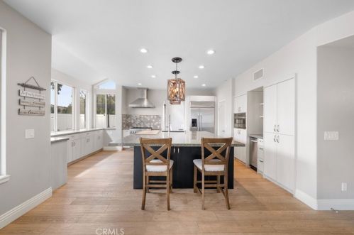 31695 Corte Rosario, Temecula CA  92592-6479 exterior