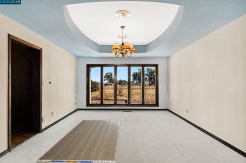 1900 Tule Ln, Oakley CA  94561-5088 exterior