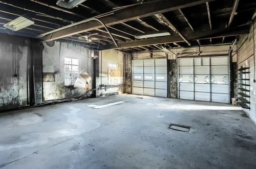 1215 Mount Jackson Rd, New Castle PA  16102-2919 exterior