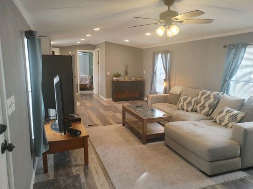 11 Sycamore Ave, North Hampton, NH 03862-4467