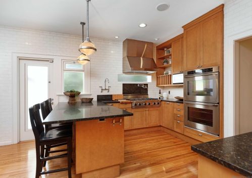 126 Spruce St, San Diego CA  92103-5525 exterior