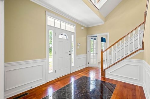 105 Butternut Ct, Eighty Four, PA 15330-8631