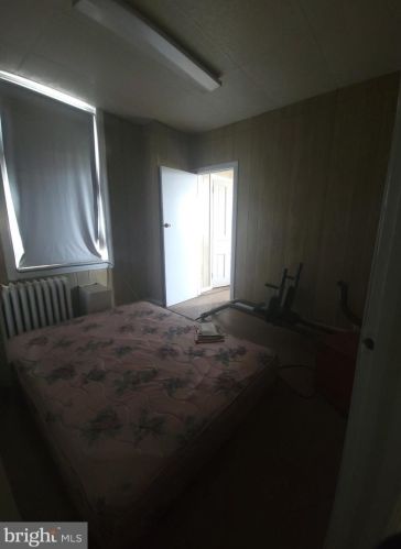 1701 29 St, Philadelphia PA 19132-3001 exterior