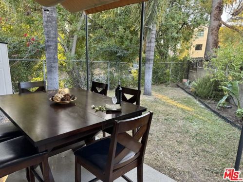 16821 Albers St, Van Nuys CA 91316-2603 exterior