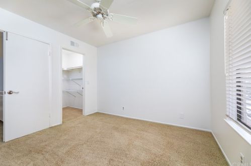 34 Christamon, Irvine CA 92620-1829 exterior