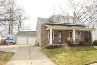 1533 Douglas Rd, Willowick OH  44092-1001 exterior