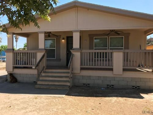 7713 Harold St, Lamont, CA 93241-2907
