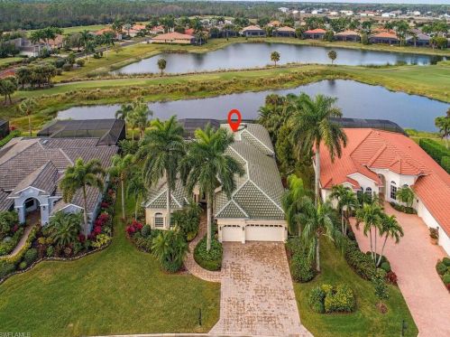 5099 Castlerock Way, Naples, FL 34112-7927