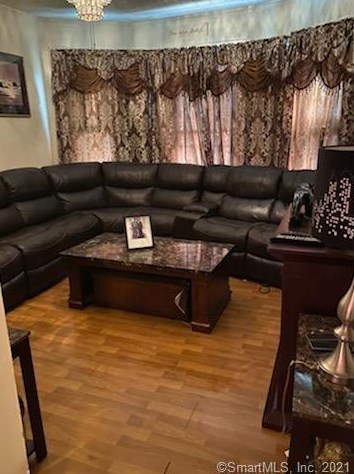 85 Ledgeside Ave, Waterbury CT  06708-2707 exterior