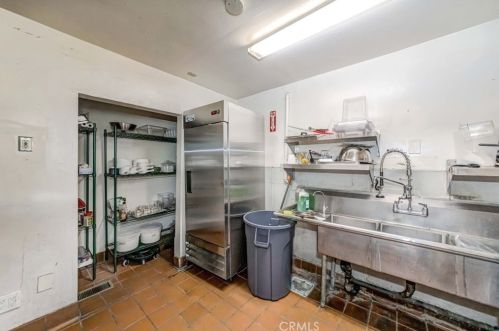 419 Commonwealth Ave, Fullerton CA 92832-2054 exterior