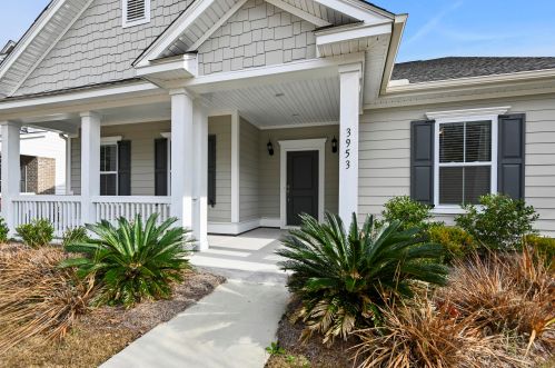 3953 Bessemer Rd, Mount Pleasant SC  29466-7188 exterior
