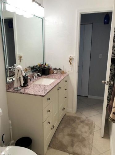 27208 Rio Vista Cir, Bonita Springs FL  34135-4729 exterior