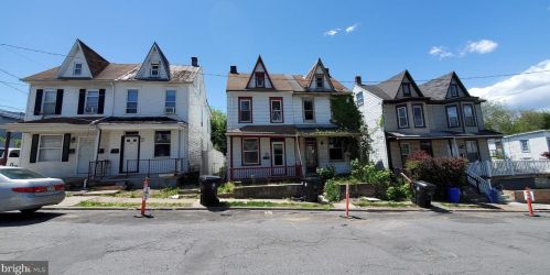 706 19th St, Harrisburg, PA 17103-1515