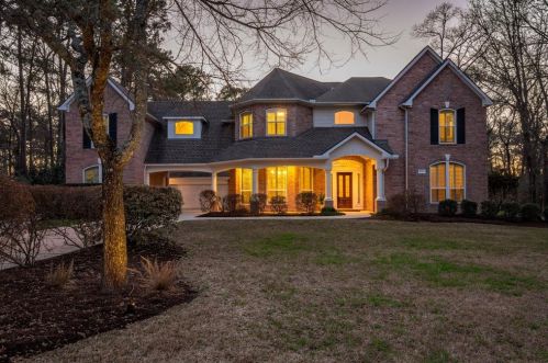 10611 Clubhouse Cir, Magnolia, TX 77354-6927