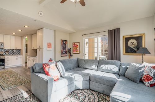 1887 Commons Ct, Windsor CA  95492-9593 exterior