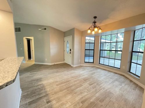 3336 Greendale Ave, Deltona FL  32738-1202 exterior