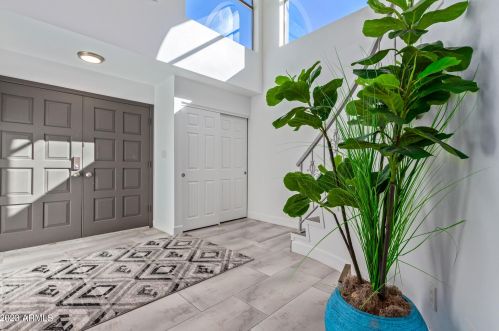 15202 10th St, Phoenix AZ  85022-3738 exterior