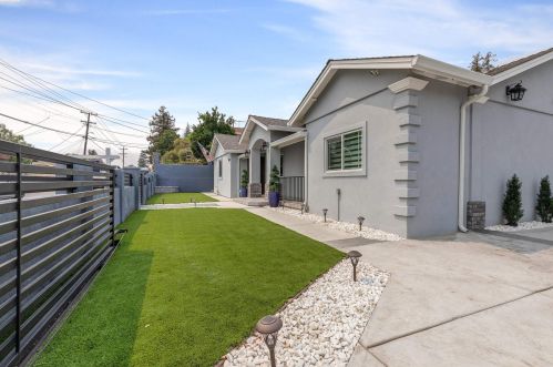 3814 Seven Hills Rd, Hayward, CA 94546-2148