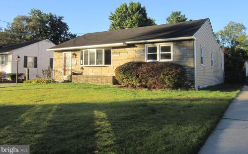 241 Richards Ave, Barrington, NJ 08007-1215