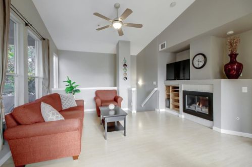1055 Esparanza Way, San Jose, CA 95138-1340