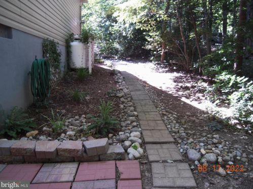 123 Indian Hills Rd, Locust Grove VA  22508-5214 exterior