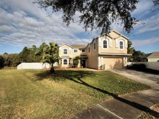 9605 Buoy Ct, Orlando, FL 32817-3186