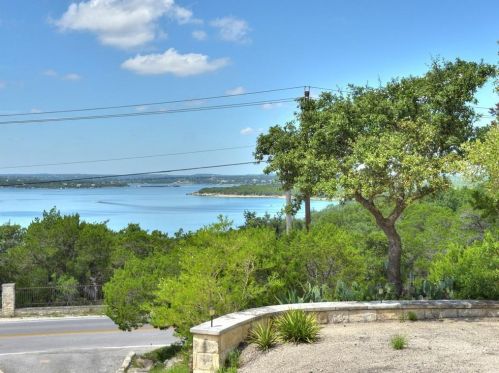 3907 Eck Ln, Austin TX  78734-1614 exterior