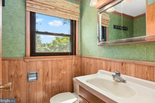 24129 Beaver Dam Dr, Seaford DE  19973-7734 exterior