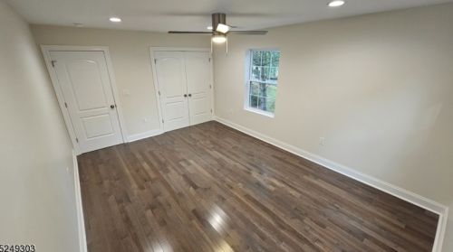 18 Old Stirling Rd, Warren NJ  07059-5810 exterior