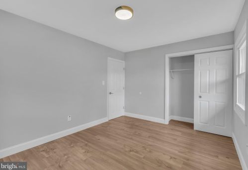 38 Parish Ln, Willingboro NJ  08046-2708 exterior