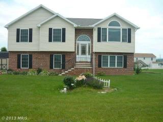 409 Wagners Dr, Lees Cross Roads, PA 17257-8812