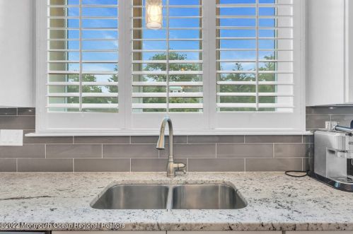 41 Linden Ave, West Long Branch NJ  07764-1625 exterior