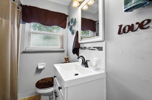 3962 La Rosa Ct, Darbydale OH  43123-2814 exterior