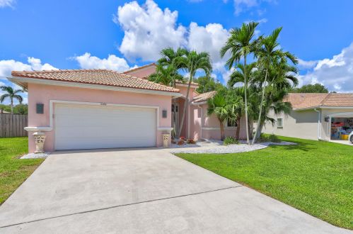 9144 Cove Point Cir, Boynton Beach, FL 33472-2762
