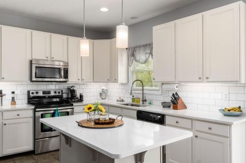 103 Glen Crossing Dr, Pataskala OH  43062 exterior