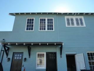 336 Dorgenois St, New Orleans LA  70119-5622 exterior