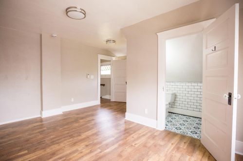 1229 Lyons Ave, Turlock CA  95380-4120 exterior