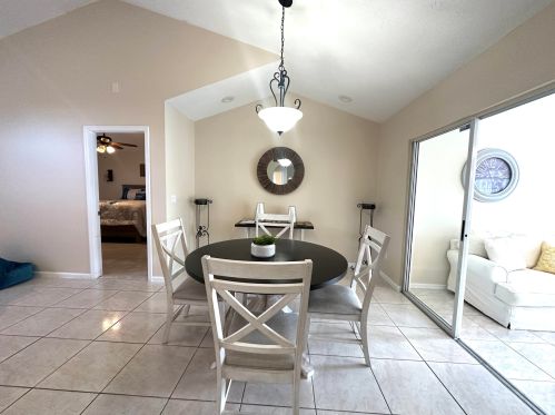 2062 Floresta Dr, Fort Pierce FL  34984-4706 exterior