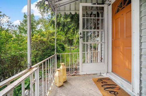 3016 Mary St, Pittsburgh, PA 15203-2542