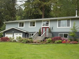 33609 24th St, Lake Joy, WA 98014-6009