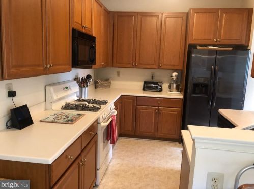 125 Madison Way, Downingtown PA  19335-5339 exterior