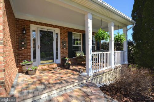 214 Fox Trot Way, Leesburg, VA 20176-2047