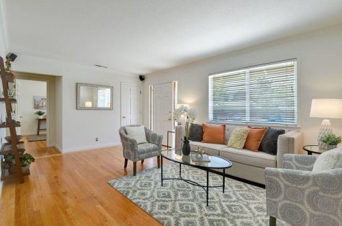 4037 Pepper Tree Ln, San Jose, CA 95127-1238