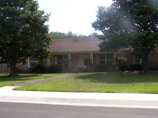 3995 Piedmont Rd, Pensacola, FL 32503-3324