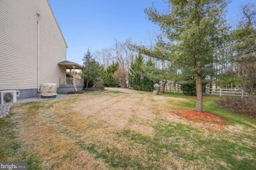 7 Branch Ct, Harrison Township NJ  08062-4729 exterior