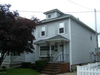 200 Shoemaker St, Wilkes Barre, PA 18704-3026